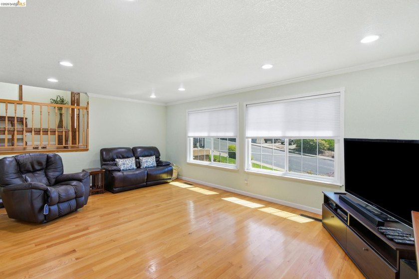 Rare Spacious Multi-Generational Dream Home with Pool,RV Parking - photo 13