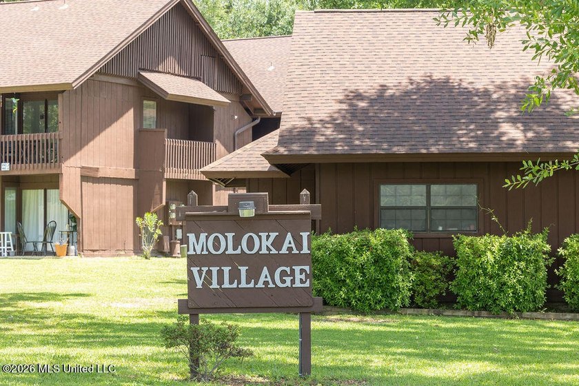 Welcome to Molokai Village in beautiful Diamondhead, Mississippi - photo 4
