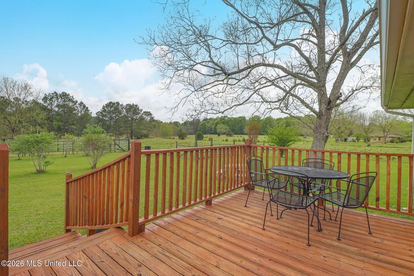 BACK ON THE MARKET! Here is your chance to capture this charming - photo 27