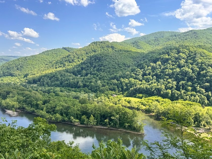 RARE NEW RIVER WATERFRONT OPPORTUNITY - 2.85 ACRES IN NEW RIVER - photo 28