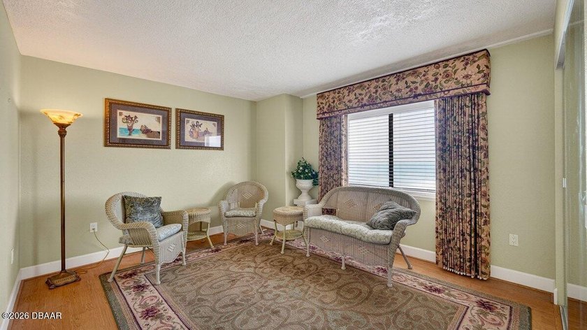 ***FANTASTIC DIRECT OCEANFRONT PENTHOUSE UNIT*** THIS CONDO UNIT - photo 29