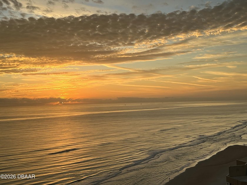 ***FANTASTIC DIRECT OCEANFRONT PENTHOUSE UNIT*** THIS CONDO UNIT - photo 54