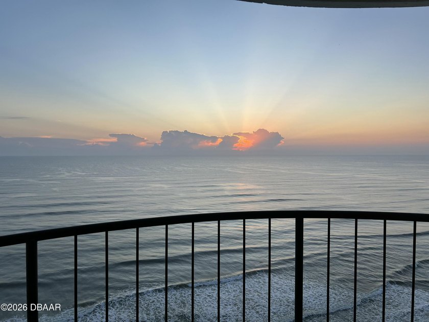 ***FANTASTIC DIRECT OCEANFRONT PENTHOUSE UNIT*** THIS CONDO UNIT - photo 56