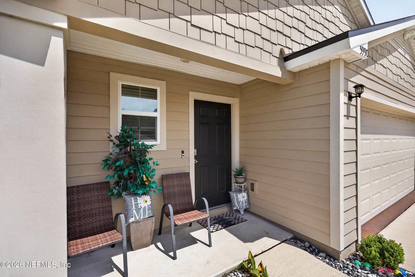 Beautifully maintained 4-bedroom, 2-bathroom home built in 2022 - photo 3