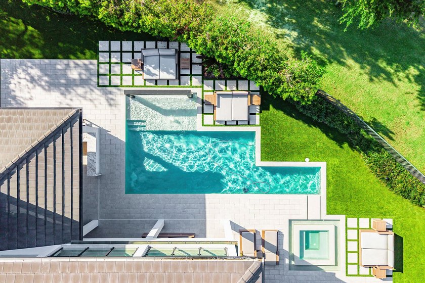 Welcome to 117 Thatch Palm Cove, located on the quietest - photo 38