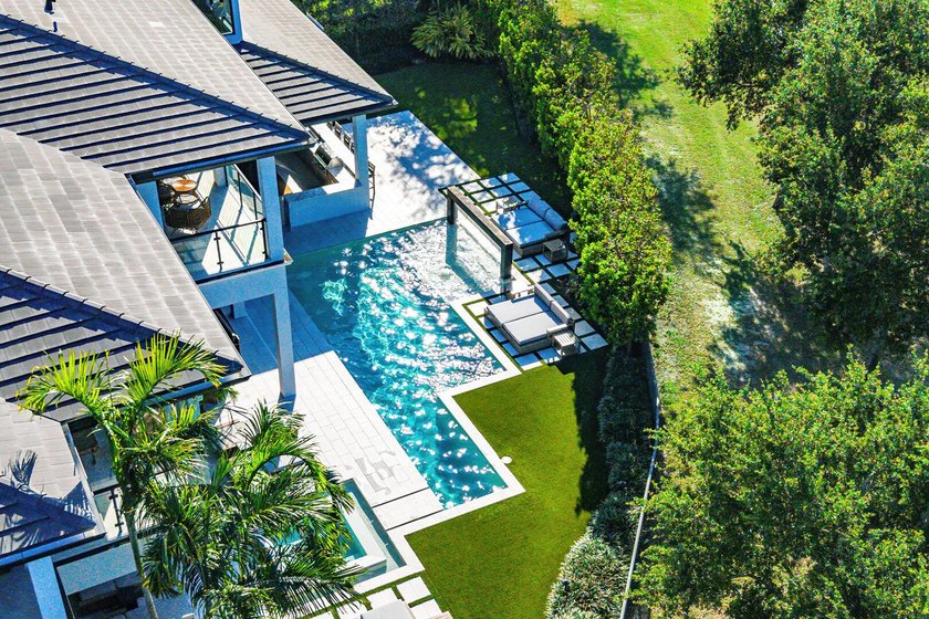 Welcome to 117 Thatch Palm Cove, located on the quietest - photo 39