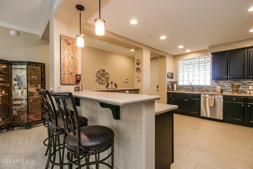 Welcome to your dream home! This remarkable 3-bedroom, 2-bath - photo 3