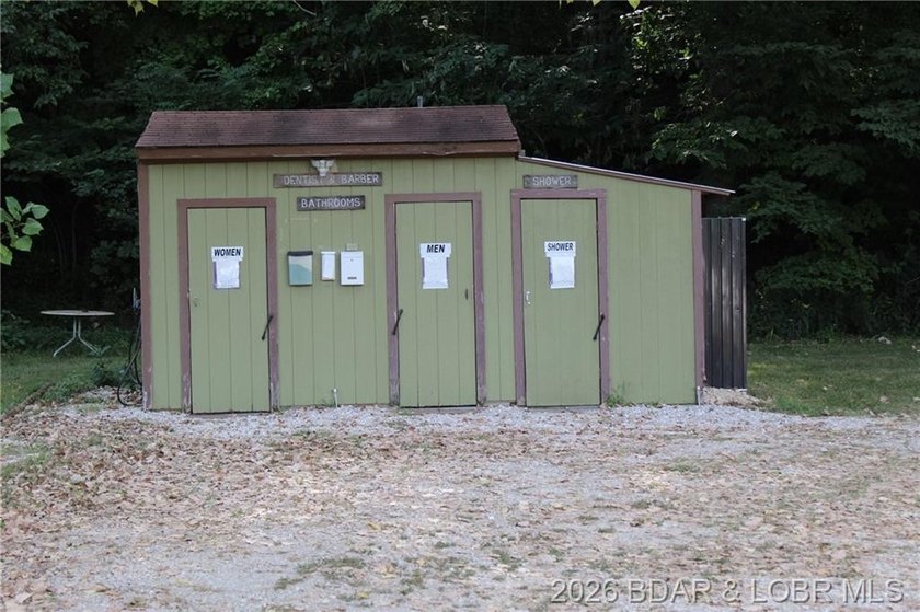 RARE DOUBLE LAKEFRONT OPPORTUNITY ON POCAHONTAS LAKE! Own - photo 21