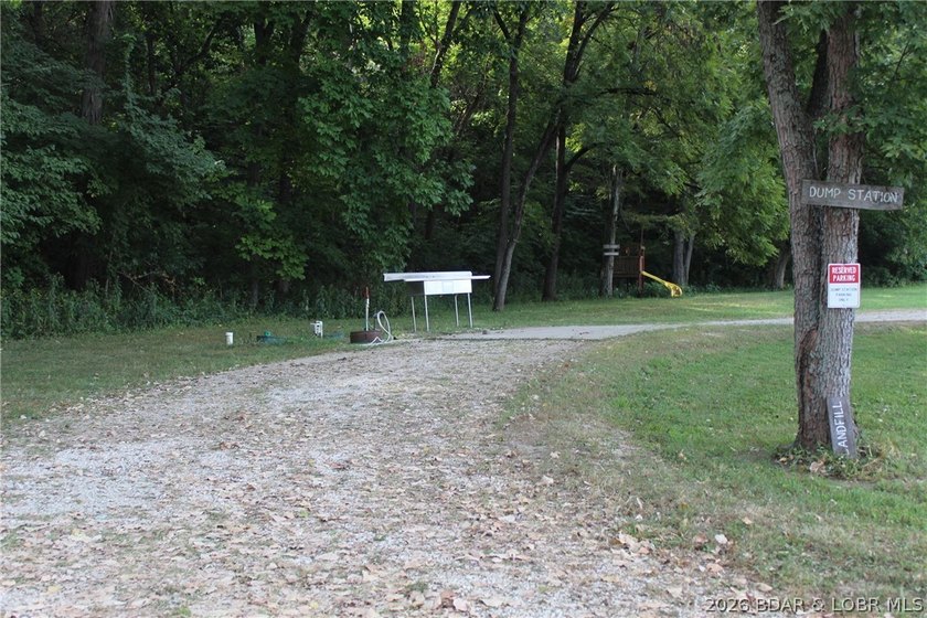 RARE DOUBLE LAKEFRONT OPPORTUNITY ON POCAHONTAS LAKE! Own - photo 22