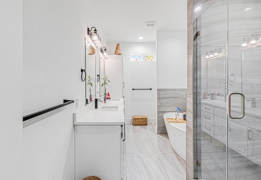 Location influences convenience. Lifestyle defines value - photo 19