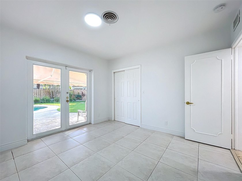 Discover this beautifully renovated gem in the sought-after - photo 21