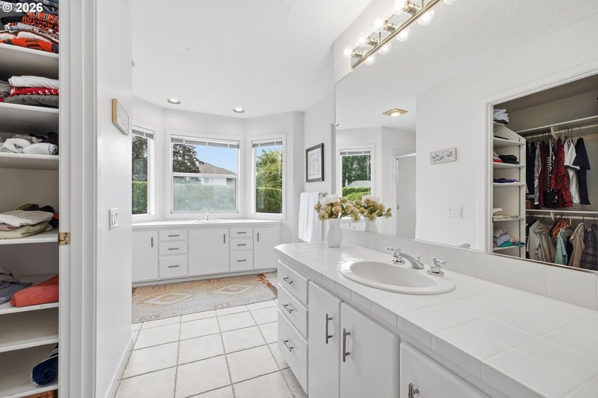 Wonderful detached home in the desirable Charbonneau Country - photo 26