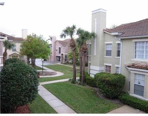 SPECTACULAR, FULLY REMODELED 2 STORY PENTHOUSE HOME OVERLOOKING - photo 31