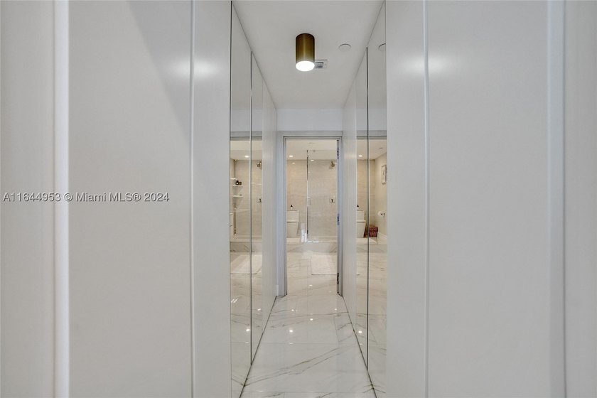 SPECTACULAR, FULLY REMODELED 2 STORY PENTHOUSE HOME OVERLOOKING - photo 41