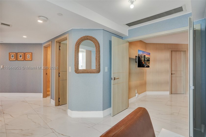 SPECTACULAR, FULLY REMODELED 2 STORY PENTHOUSE HOME OVERLOOKING - photo 44