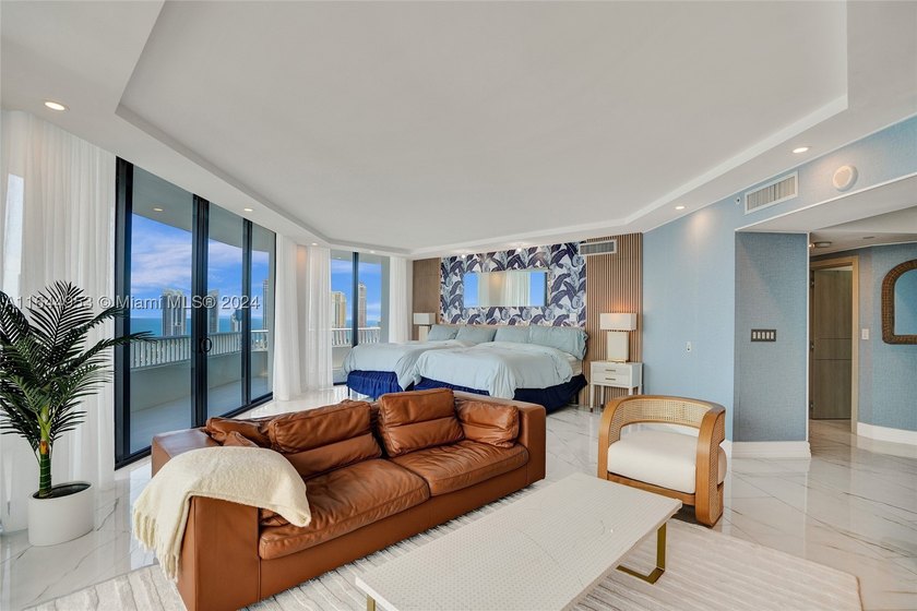 SPECTACULAR, FULLY REMODELED 2 STORY PENTHOUSE HOME OVERLOOKING - photo 56