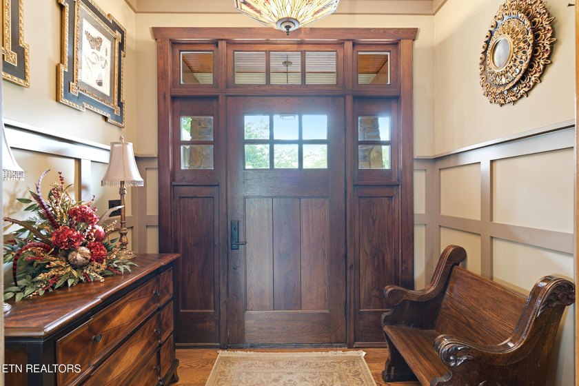 Welcome to 593 Old Barn Lane, a distinguished Craftsman - photo 8