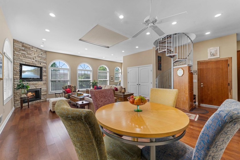This is a rare opportunity to own an exceptional southwest - photo 14