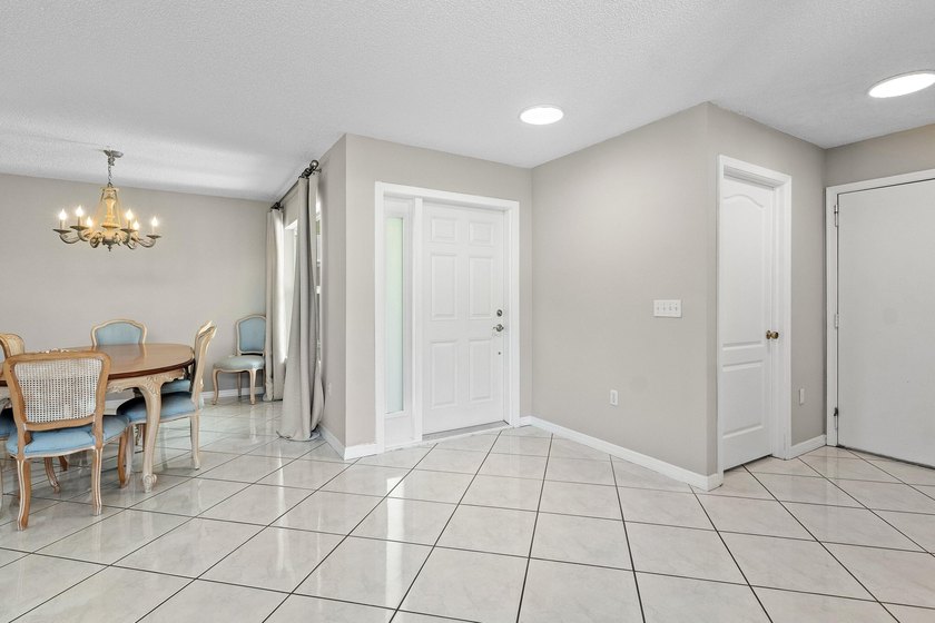 Don't miss this exceptional Parkland home. Move-in ready - photo 5