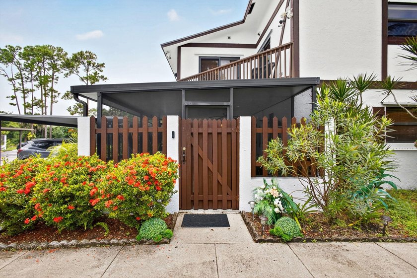 Welcome to this beautifully updated home featuring a New Roof - photo 2
