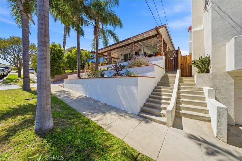 Opportunities like this are becoming increasingly rare. Located - photo 5