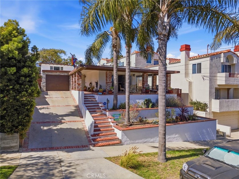 Opportunities like this are becoming increasingly rare. Located - photo 6