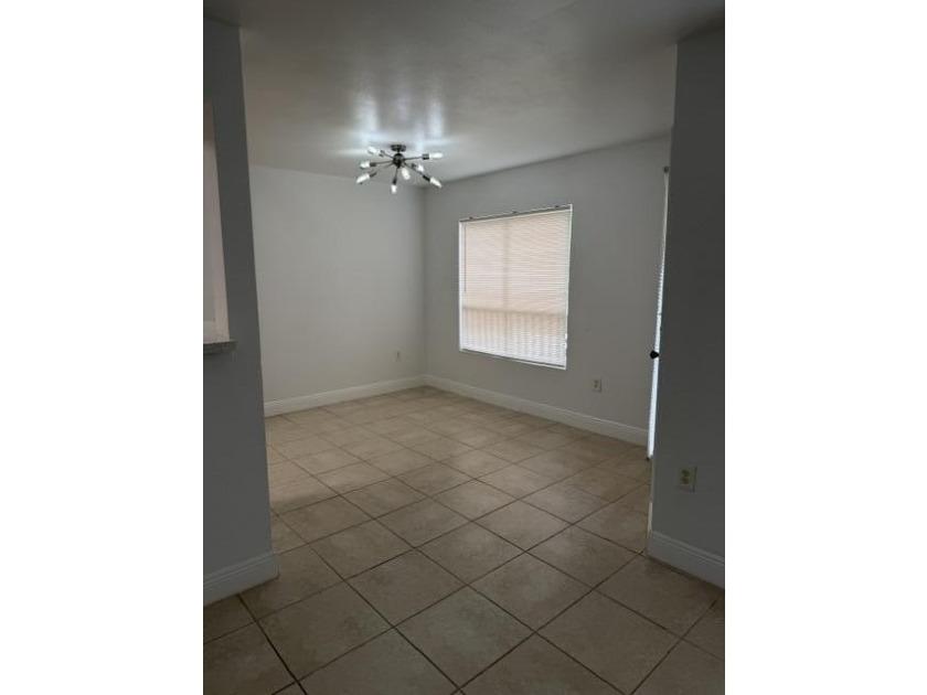 !!! BEAUTIFUL 2 BEDROOMS 2 BATHS IN GREAT LOCATION !!! MINUTES - photo 10