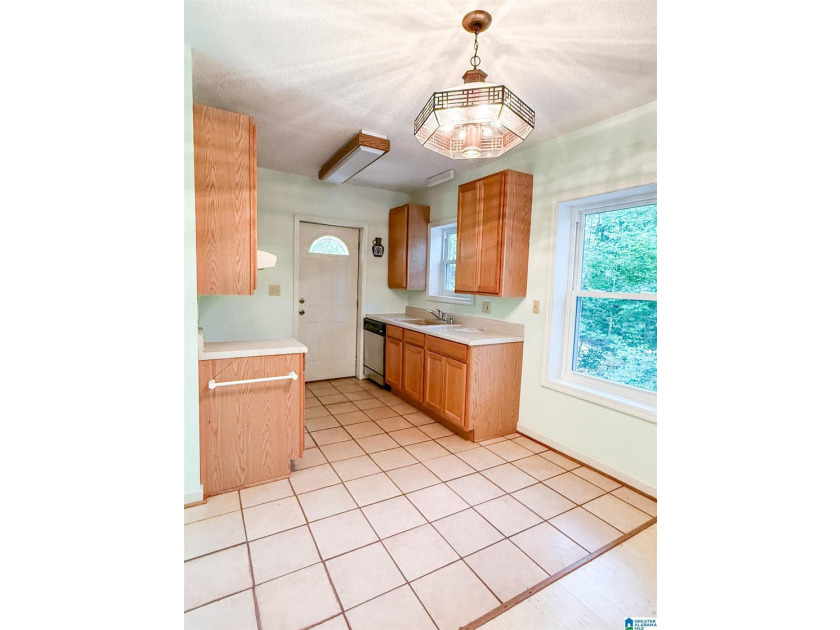 Beautiful Lake Wedowee Home - Wide Water Views, Boat &amp; More! - photo 4