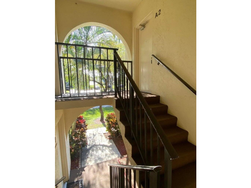 Spacious 2 BR / 2 Bath unit, in all age gated community. Lease - photo 3