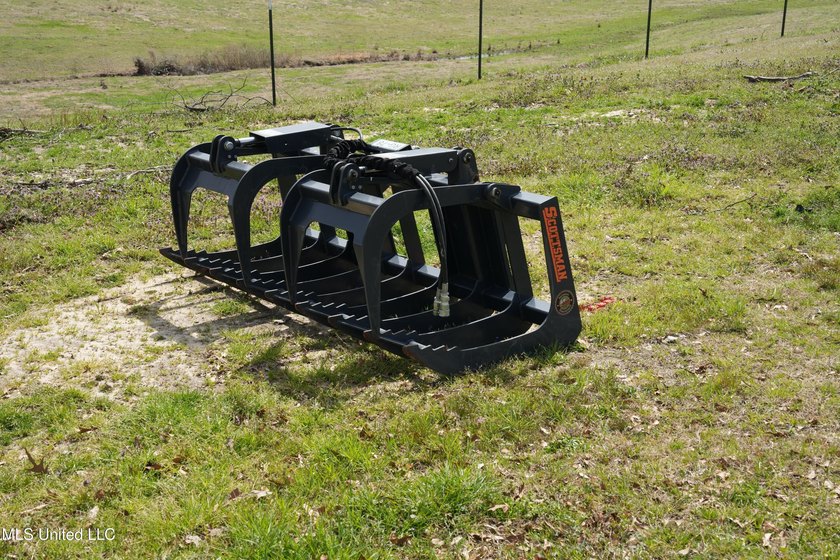 This turnkey modern Poultry Breeder Egg built in 2017 has - photo 37