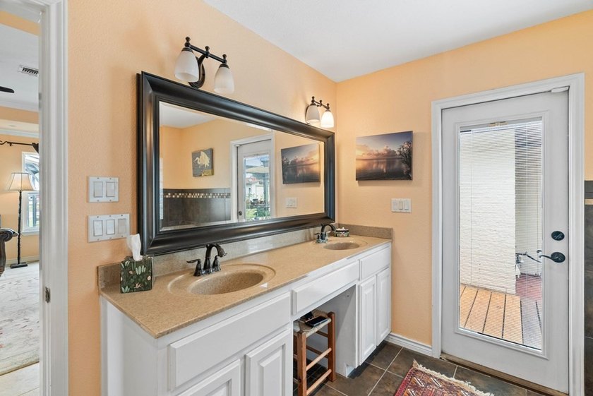 Dreaming of * Country * living without sacrificing convenience? - photo 17