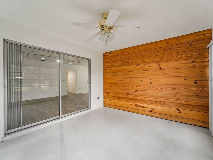 Short Sale. Third Party Approval Required / Welcome to the Glen - photo 11