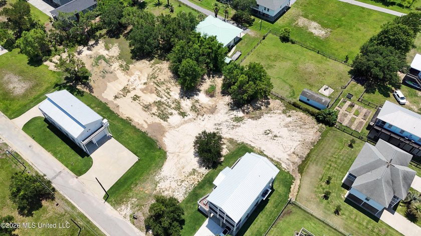 Prime location just steps from Waveland's stunning beaches and - photo 8