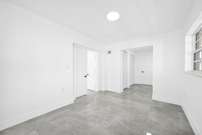 Discover Your Dream Home in Kendall! This fully renovated - photo 12