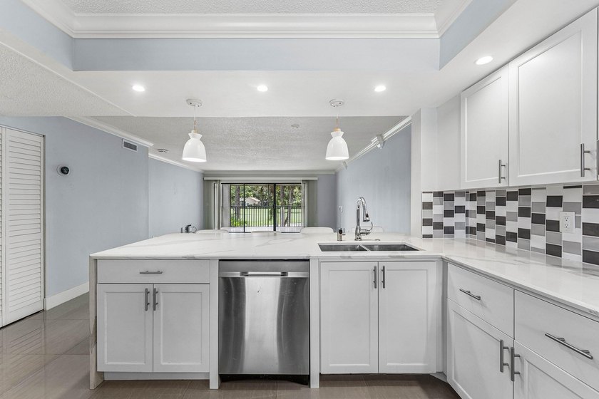 Experience effortless country club living in this beautifully - photo 8