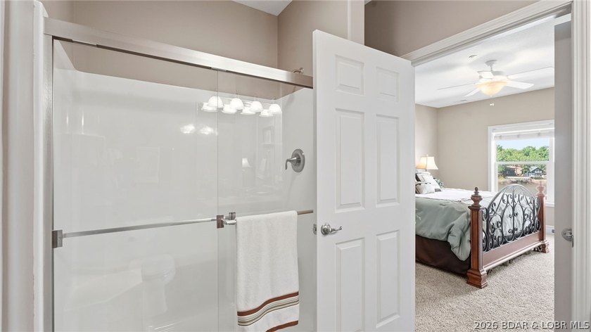 ELEVATOR and NO STEPS UNIT! Rarely used Turn-Key Lakefront - photo 24