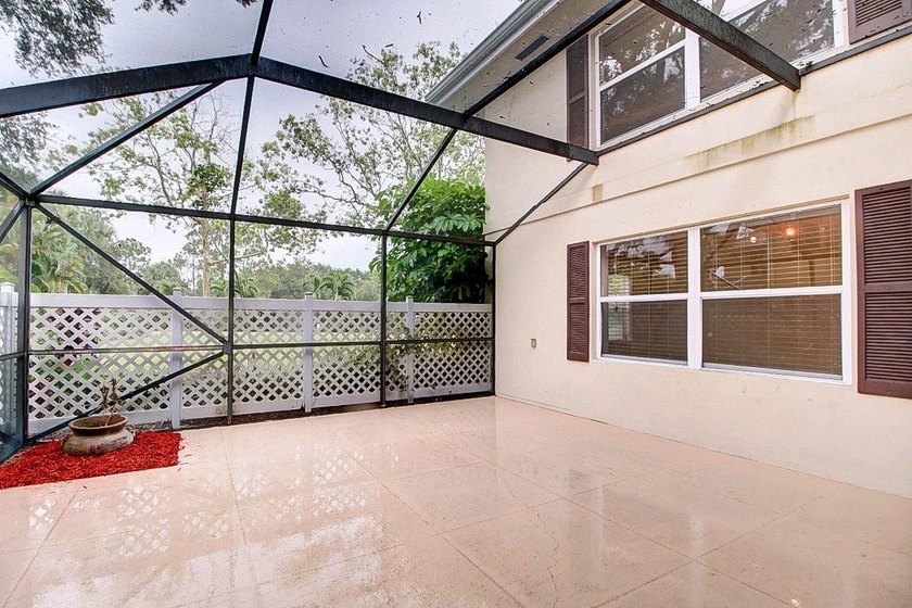 Tranquil 2-story townhouse featuring a bright, open floor plan - photo 37