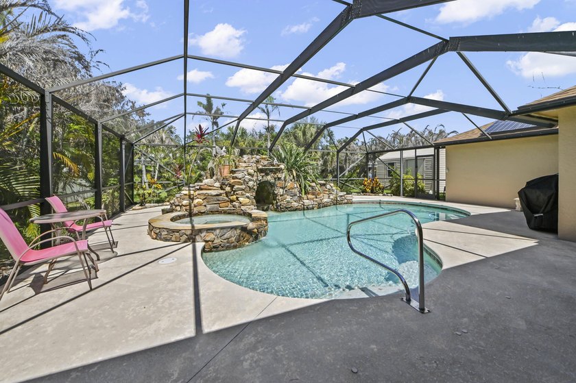 Welcome to 6178 NW Duke Circle, a spacious and inviting Port St - photo 3