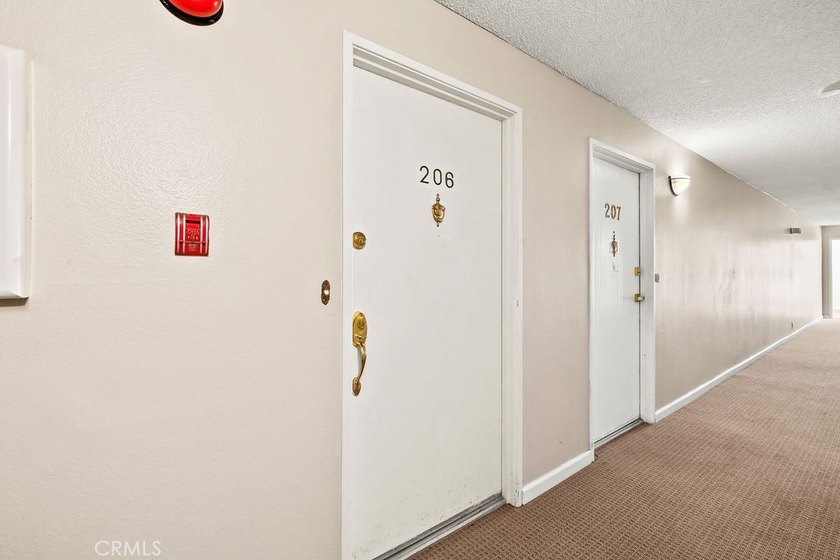 OCEAN AND GOLF COURSE VIEWS!!! Beautifully upgraded 2-bedroom - photo 31