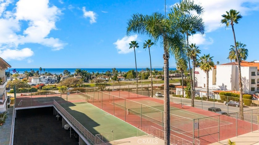 OCEAN AND GOLF COURSE VIEWS!!! Beautifully upgraded 2-bedroom - photo 33