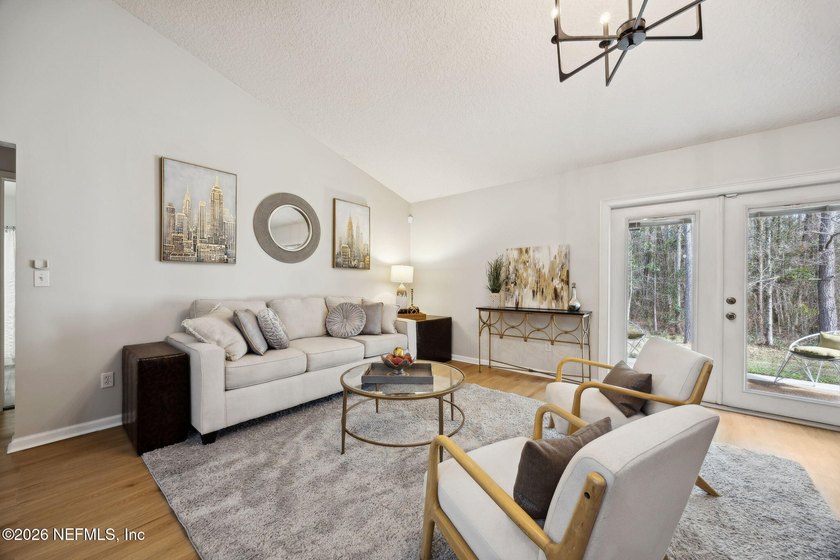 Welcome to beautifully updated 145 Fort Milton!! Imagine - photo 9