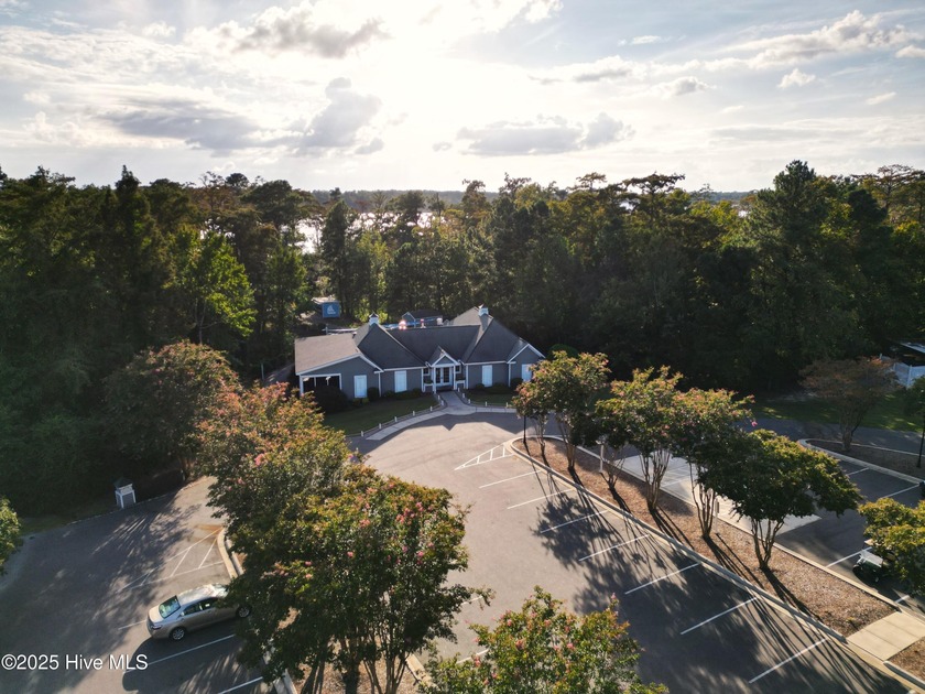 Beautiful, level, golf course, .29 acre lot ready for your new - photo 17