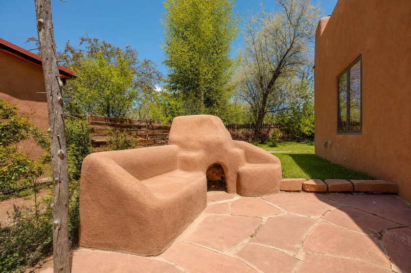 Quietly tucked into one of Taos' most established in-town - photo 41