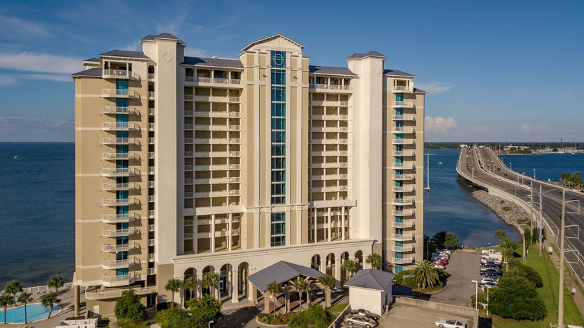 Exceptional value at Marina Landing -- a true bayfront 8th-floor - photo 21