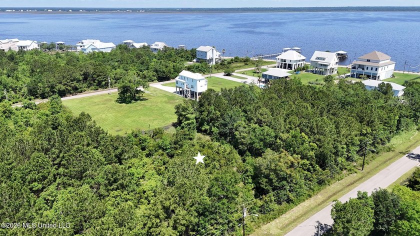 Location, Location, Location! Ready to own a piece of paradise - photo 2