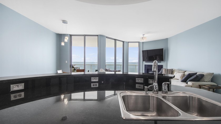 Exceptional value at Marina Landing -- a true bayfront 8th-floor - photo 42