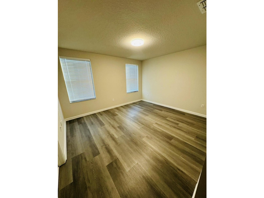 Short Sale - Subject to Lender Approval. Built in 2022, this - photo 23