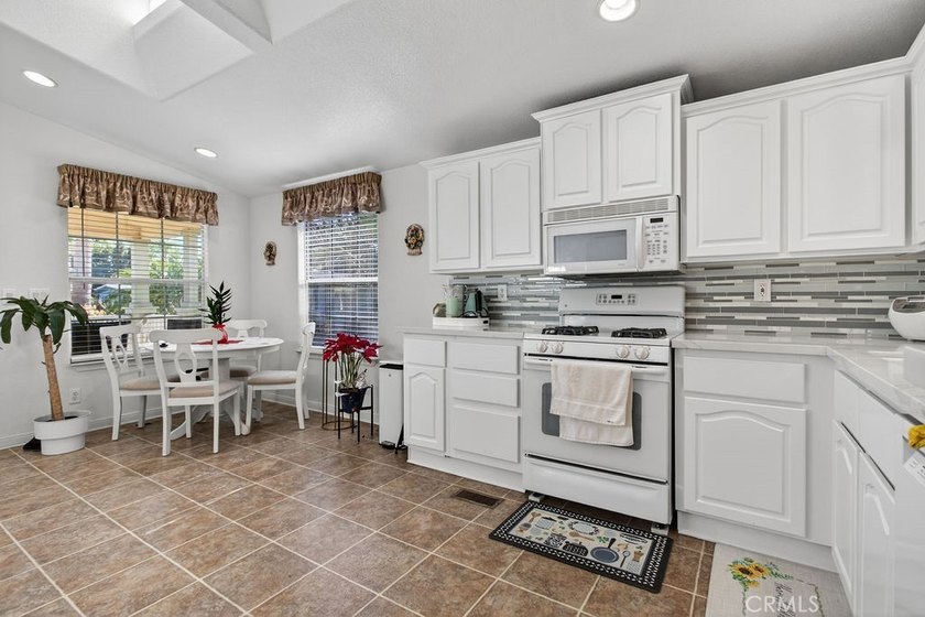24921 Muirlands Blvd 63 - photo 9