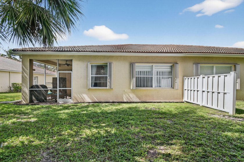 Welcome to this beautiful townhome in the highly desirable - photo 39