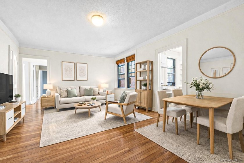 Welcome to this spacious and well-maintained two-bedroom - photo 2